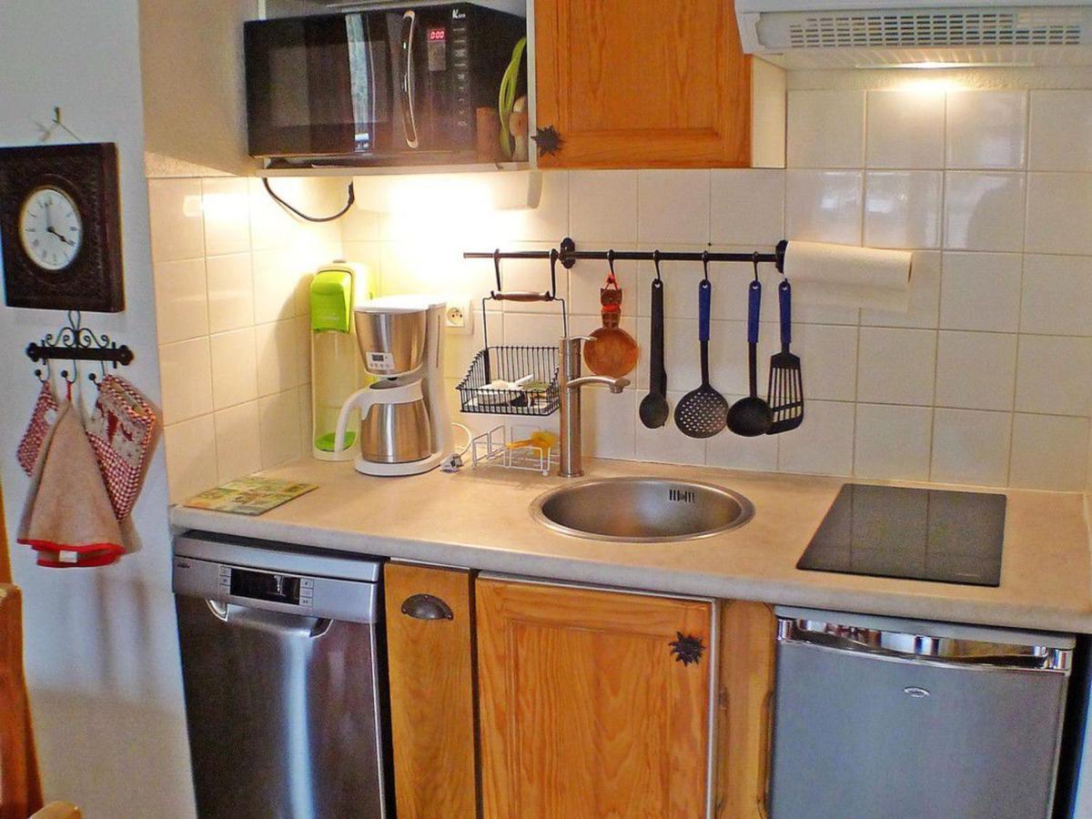 Appartement Cosy Avec Piscines, Parking Et Wifi A Samoens - Fr-1-629-32 Bagian luar foto